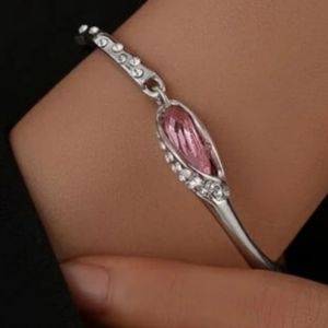 BRAND NEW Stunning Pink Crystal Silver Bracelet